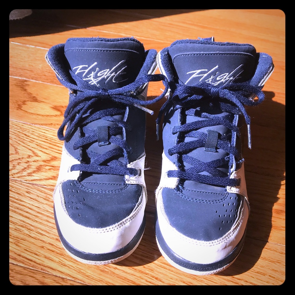Jordan flight sneakers used in good condition